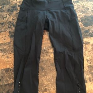 Lululemon Fast & Free crop 8